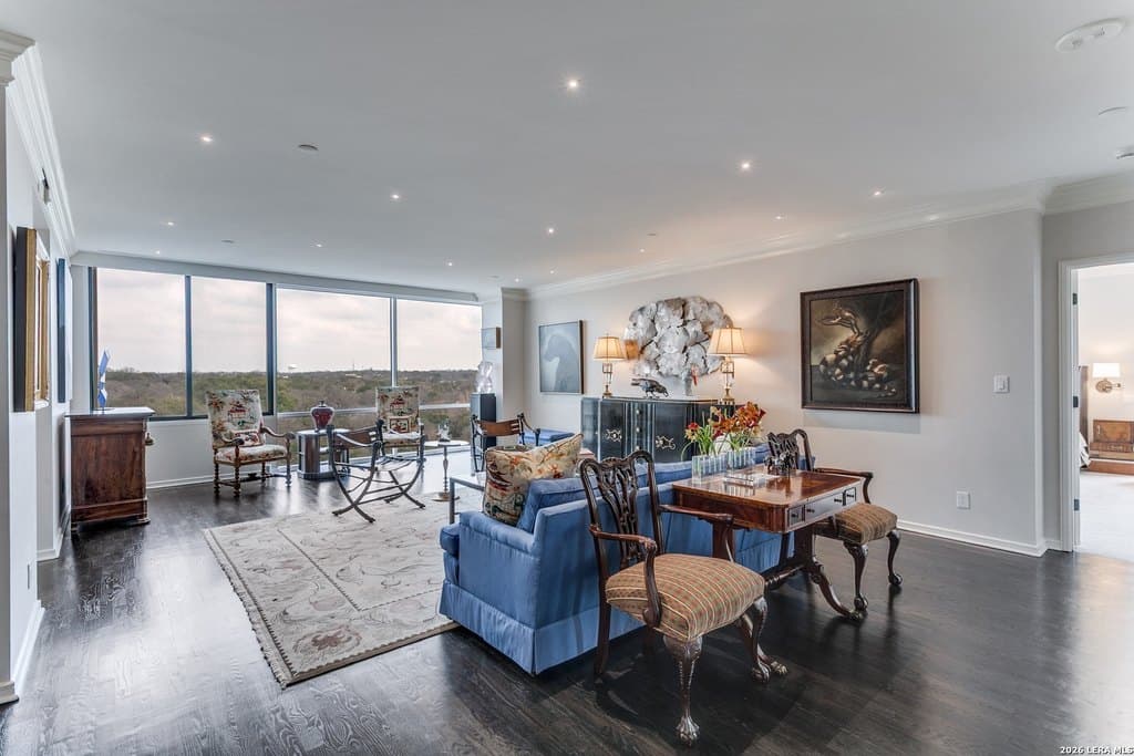 200 Patterson Ave Apt 700, San Antonio