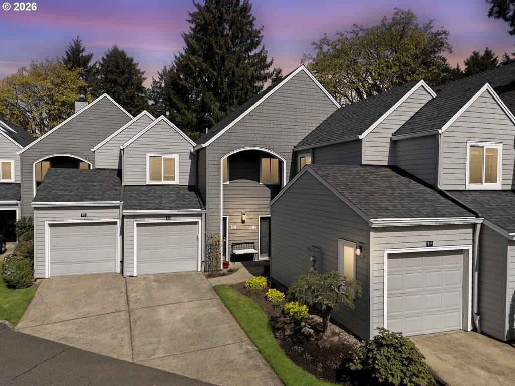 5225 Jean Rd Apt 512, Lake Oswego