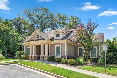 2160 Prestwick Ct NE