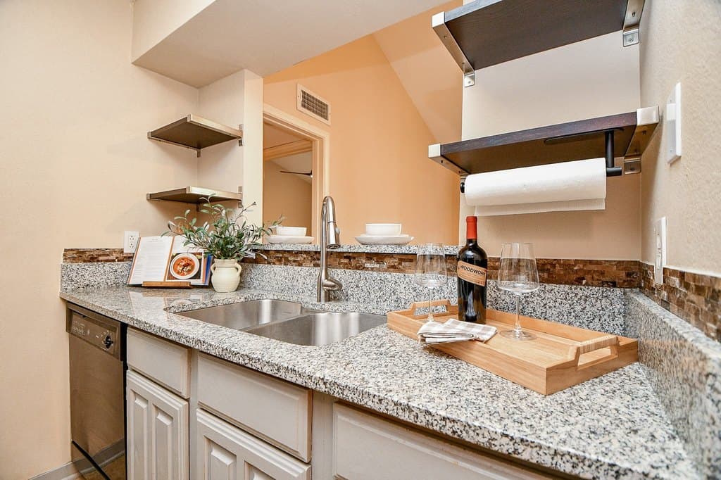 3500 Tangle Brush Dr Apt 14, The Woodlands