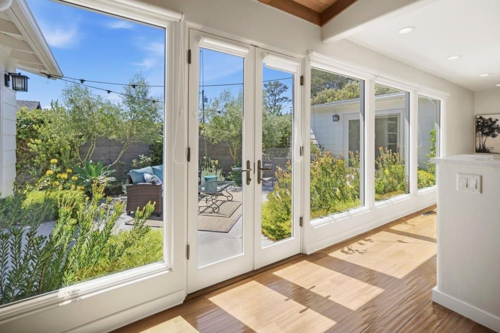 Crespi 2 Nw Flanders, Carmel