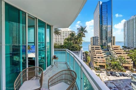 951 Brickell Ave Apt 1110