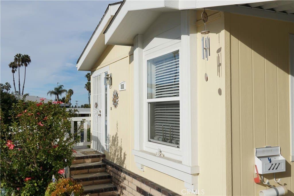 2550 Pacific Coast Hwy Spc 111, Torrance