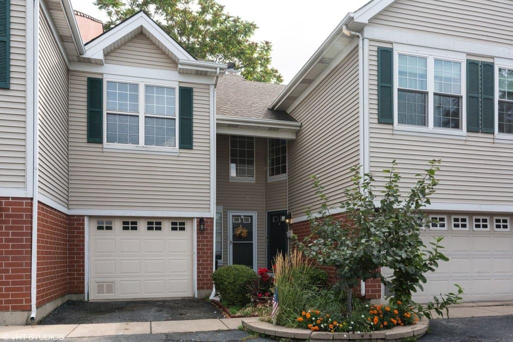 3801 N Milwaukee Ave Unit C