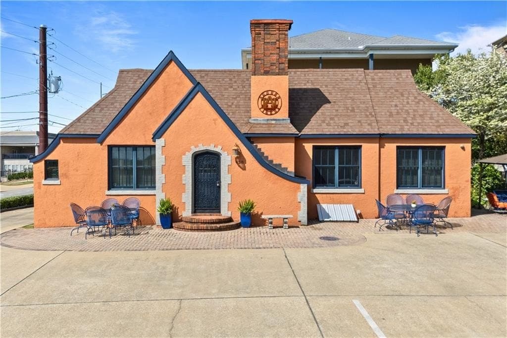 428 W Magnolia Ave, Auburn