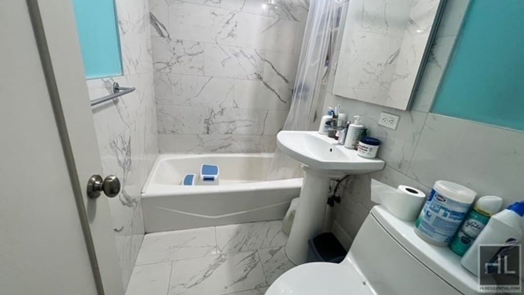 87-10 51 Ave Unit 4N, Queens