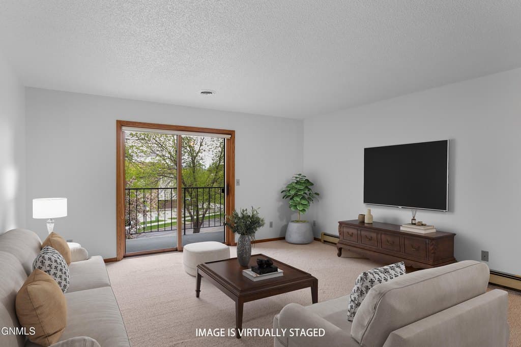 2635 Gateway Ave Apt 9, Bismarck