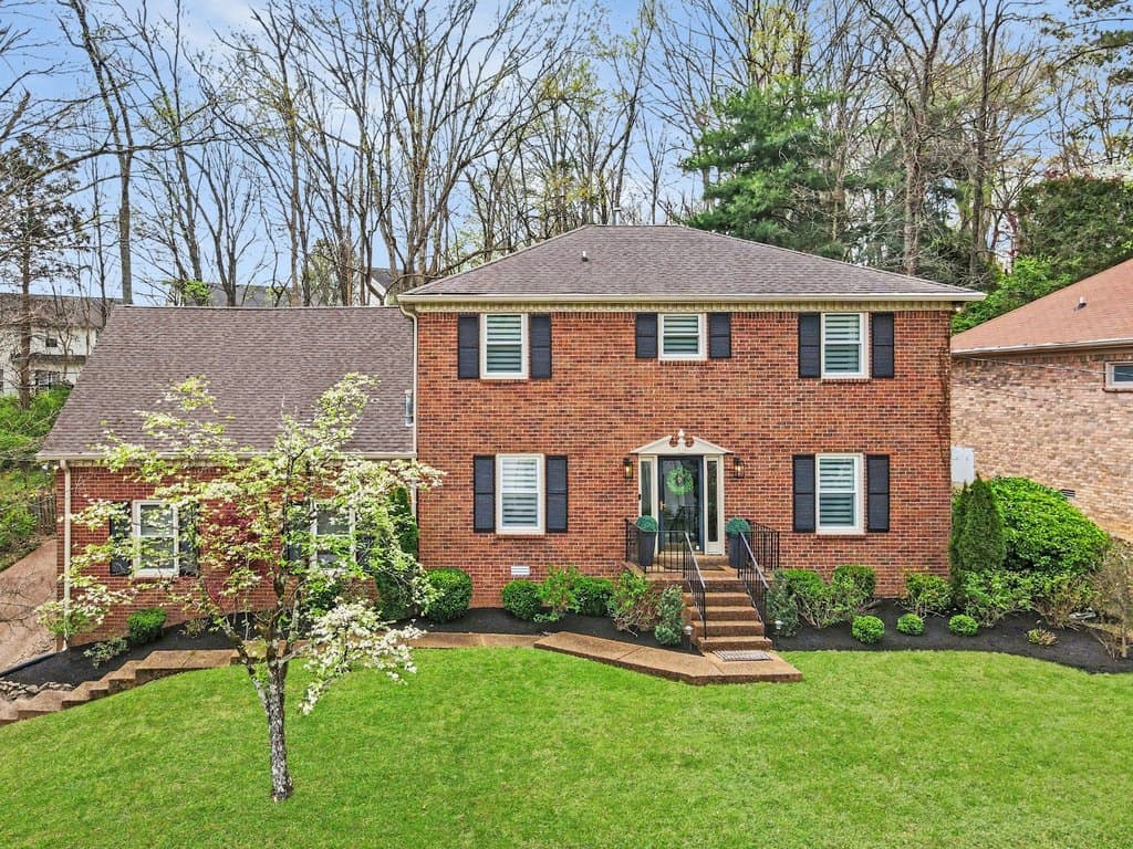 6133 Tuliptree Ln, Nashville