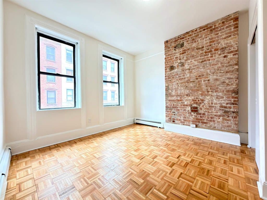95 Willow Ave Apt 2B, Hoboken