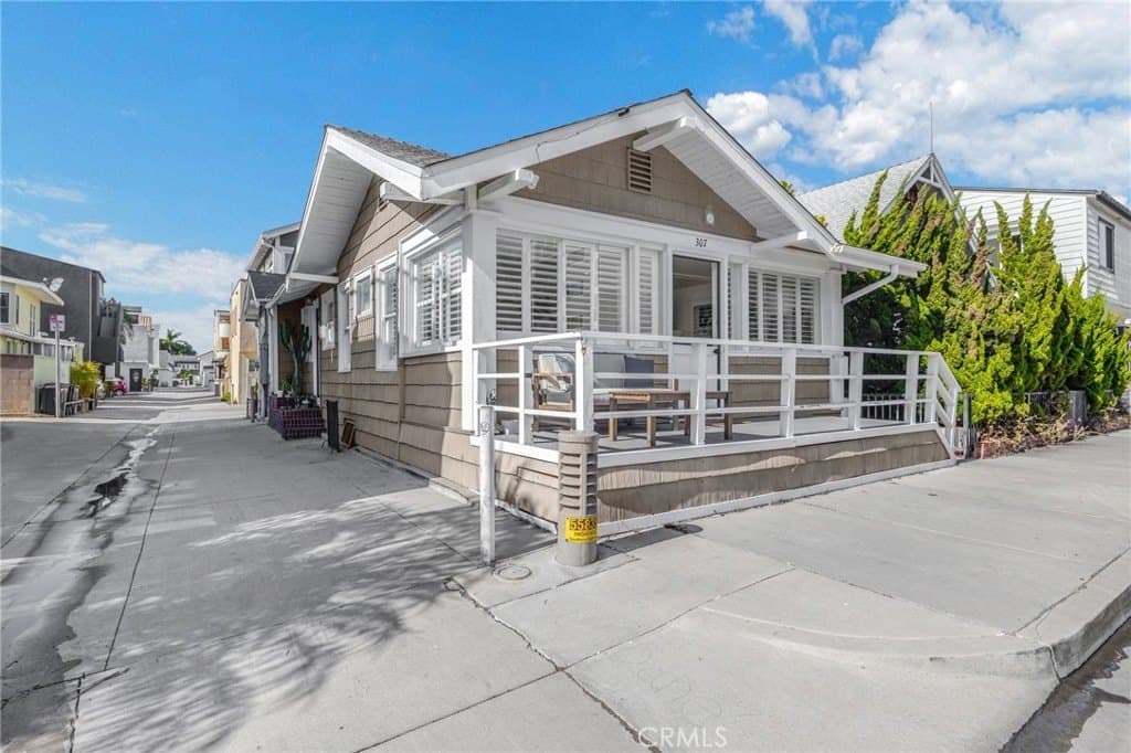 307 Fernando St, Newport Beach