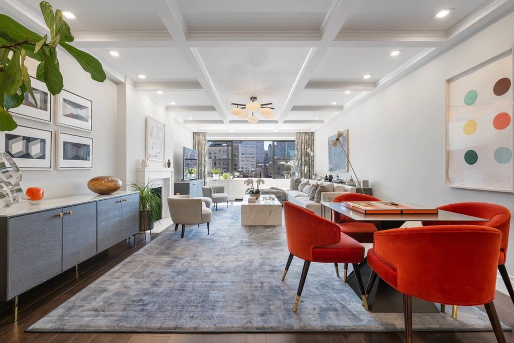 700 Park Ave Apt 11C, New York