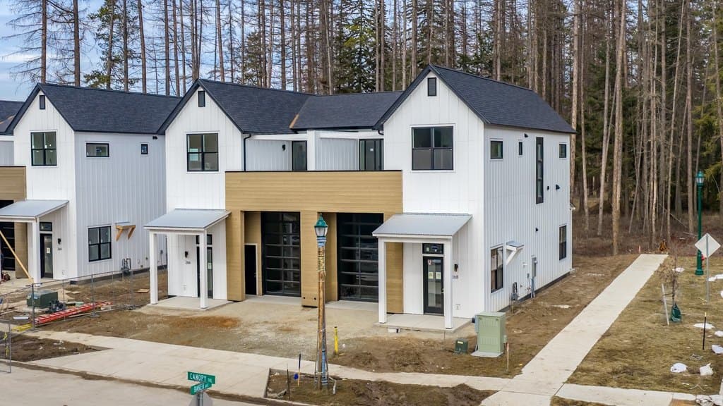 262 Canopy Trl, Whitefish