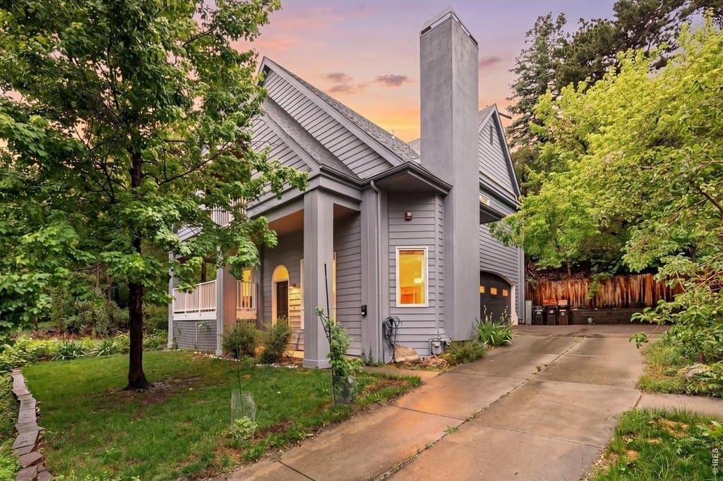 553 Pearl St, Boulder