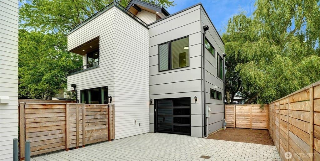 8750 13th Ave NW Unit C, Seattle