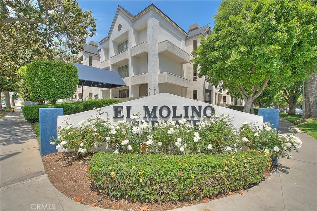 300 N El Molino Ave Unit 118, Pasadena