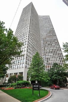 2626 N Lakeview Ave Apt 2607