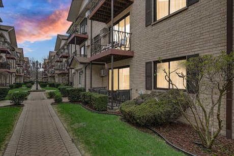 5159 N East River Rd Unit 110E