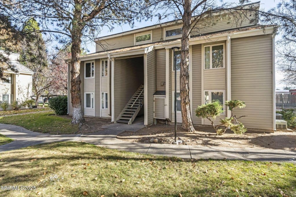 2371 Roundhouse Rd, Sparks