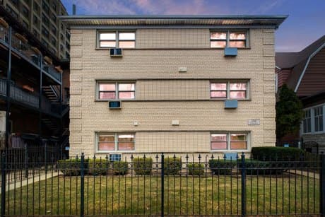 1238 W Pratt Blvd Apt 2C