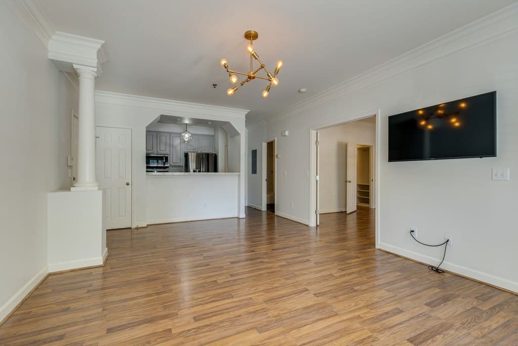 2304 Elliott Ave Apt 102, Nashville