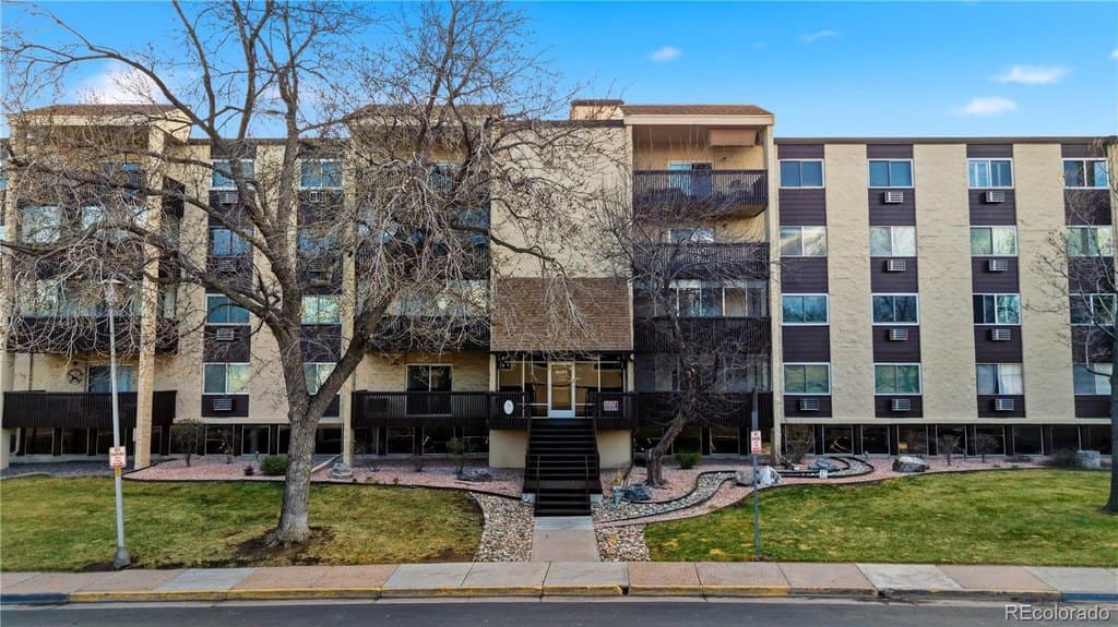 6960 E Girard Ave Apt 206, Denver