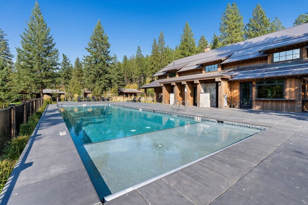 40 Bridle Ct, Bigfork