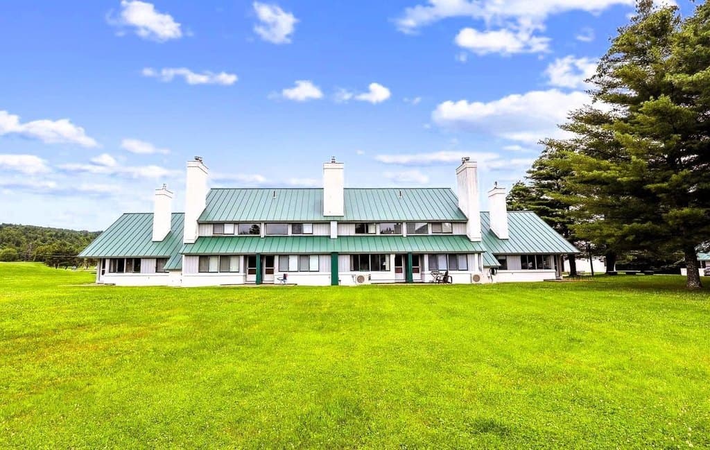 261 Village Green Dr Unit 10C, Stowe