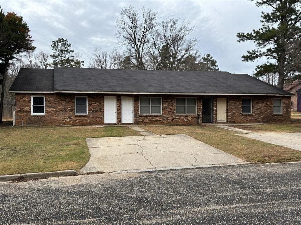 2608 Tillery Ln Unit J, Phenix City