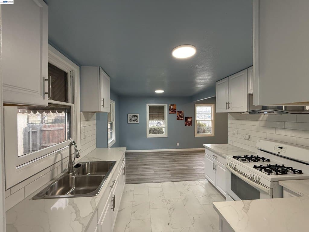 5500 Fruitridge Rd, Sacramento