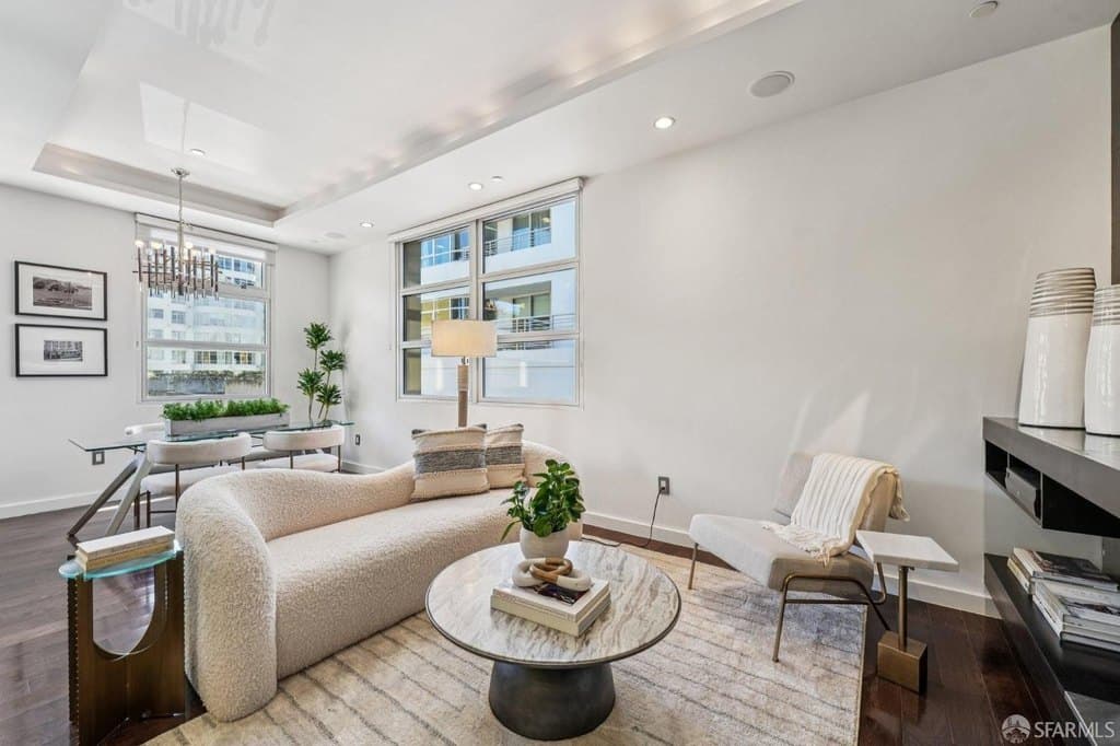 400 Spear St Apt 203, San Francisco