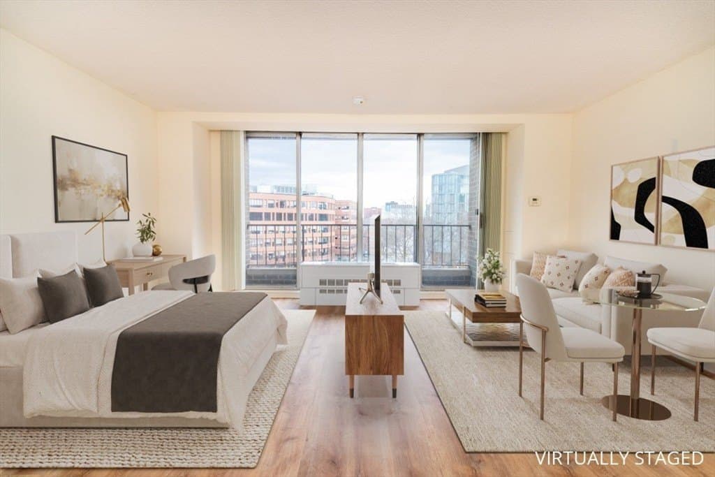 44 Washington St Apt 605, Brookline