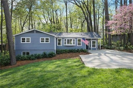 2354 Tanglewood Cir NE