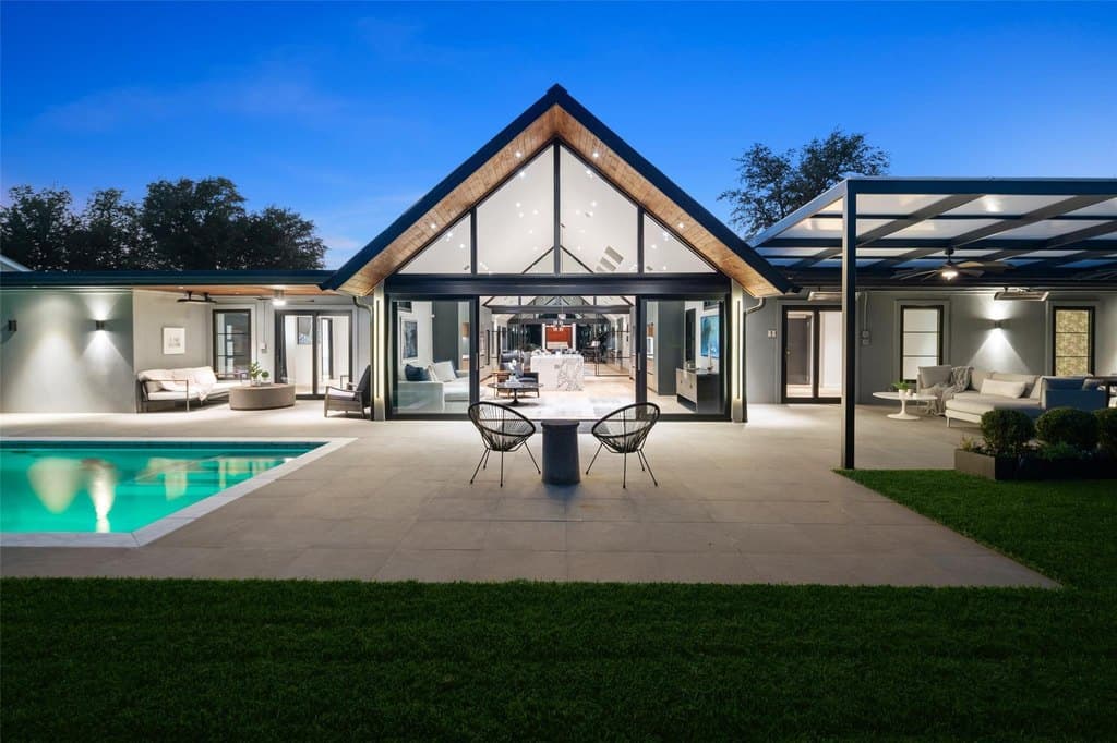 11348 Valleydale Dr, Dallas