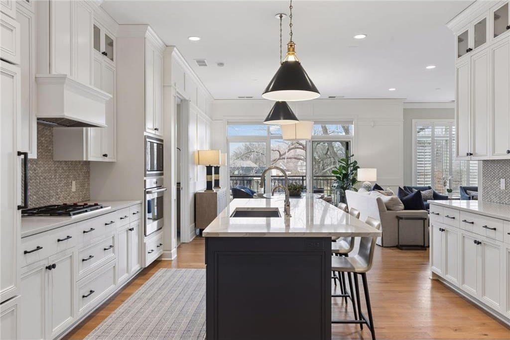 935 Lake St E Unit 309, Wayzata