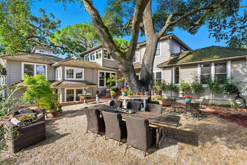 120 Oak Meadow Dr, Los Gatos