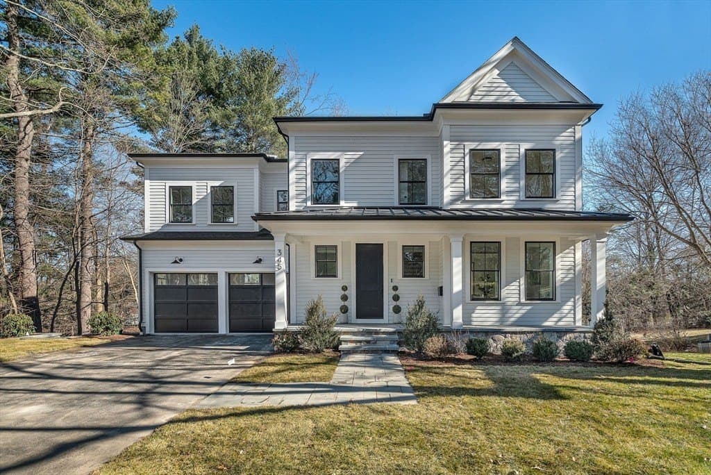 345 Linden St, Wellesley