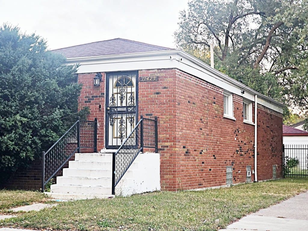 11425 S Elizabeth St