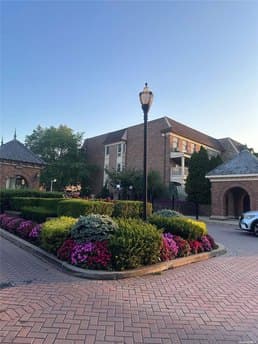 208-08 Estates Dr Unit 22125