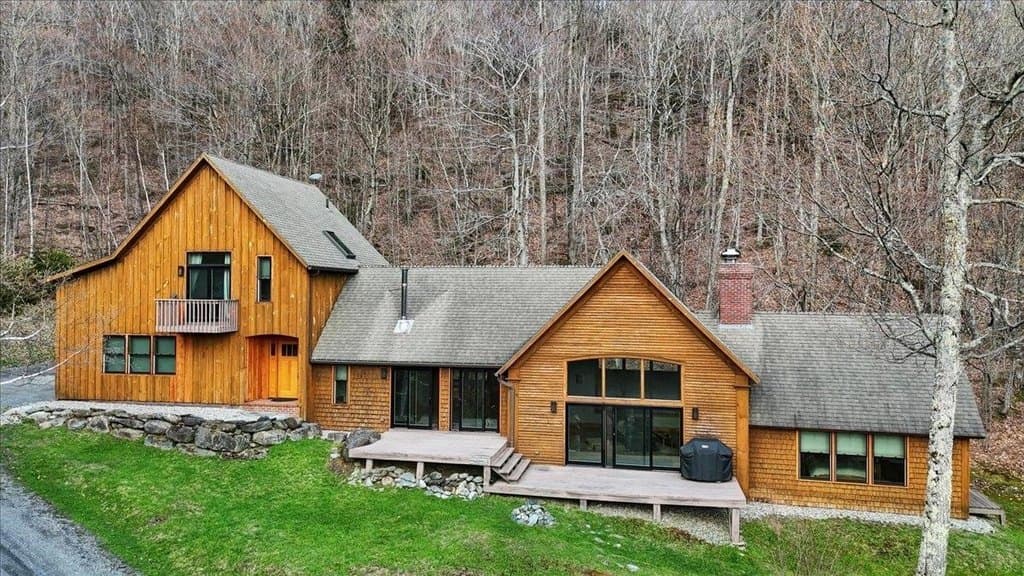 460 Bull Moose Ridge Rd, Stowe