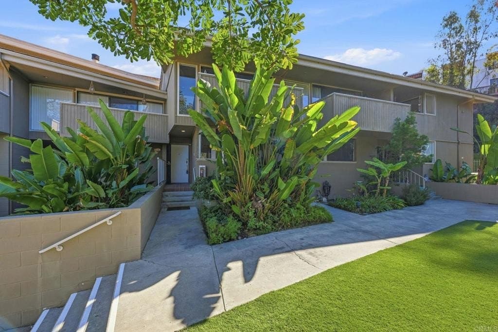 7538 Gibraltar St Apt D, Carlsbad