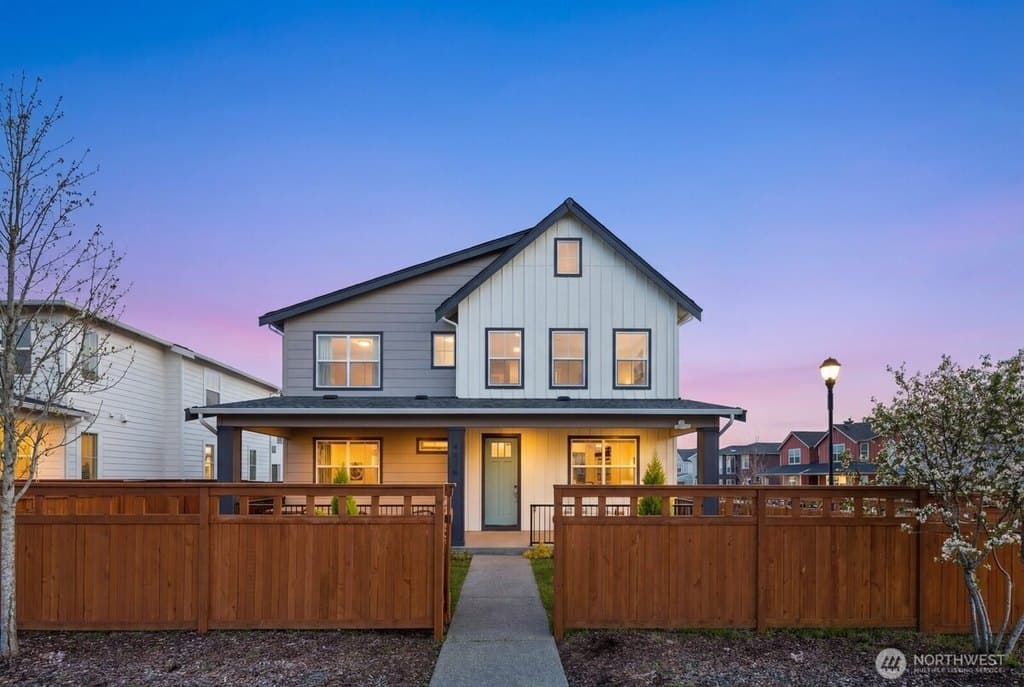 9836 6th Ave SW, Seattle