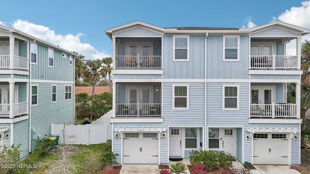 342 4th St N, Jacksonville Beach