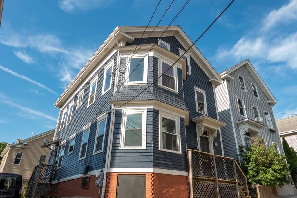 30 Royal St, Providence