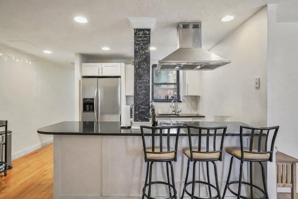 841 Parker St Apt 101, Boston