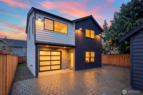 12562 17th Ave NE Unit B