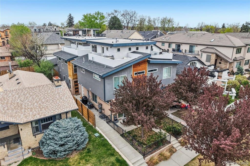 558 Madison St, Denver