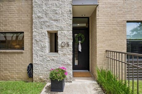 4140 Newton Ave Apt 5