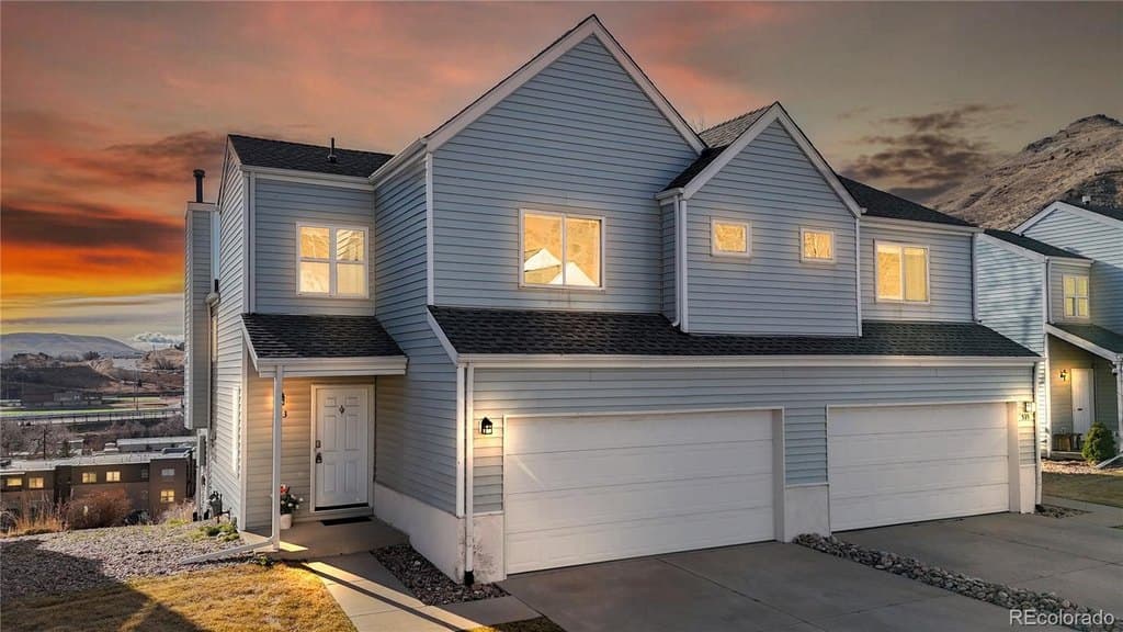 533 Canyon View Dr, Golden