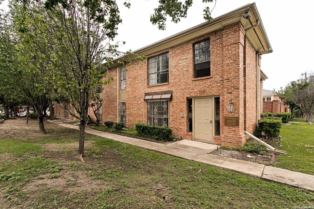 7815 Broadway Apt 105, San Antonio