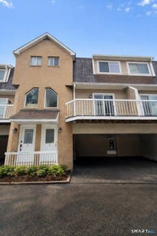 1900 Summer St Unit 7